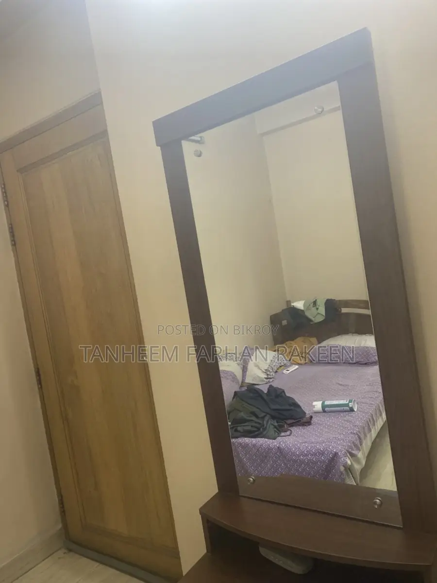ড্রেসিং টেবিল বিক্রয় হবে
