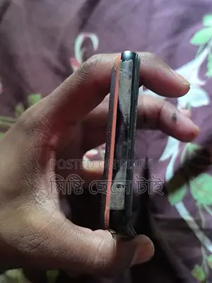 Google Pixel 6 . (Used)