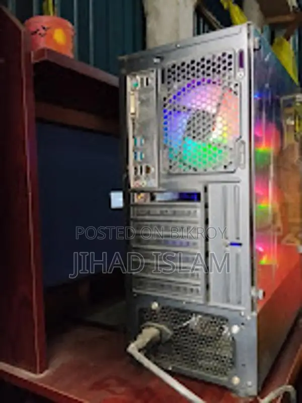 গিগাবাইট ডেস্কটপ