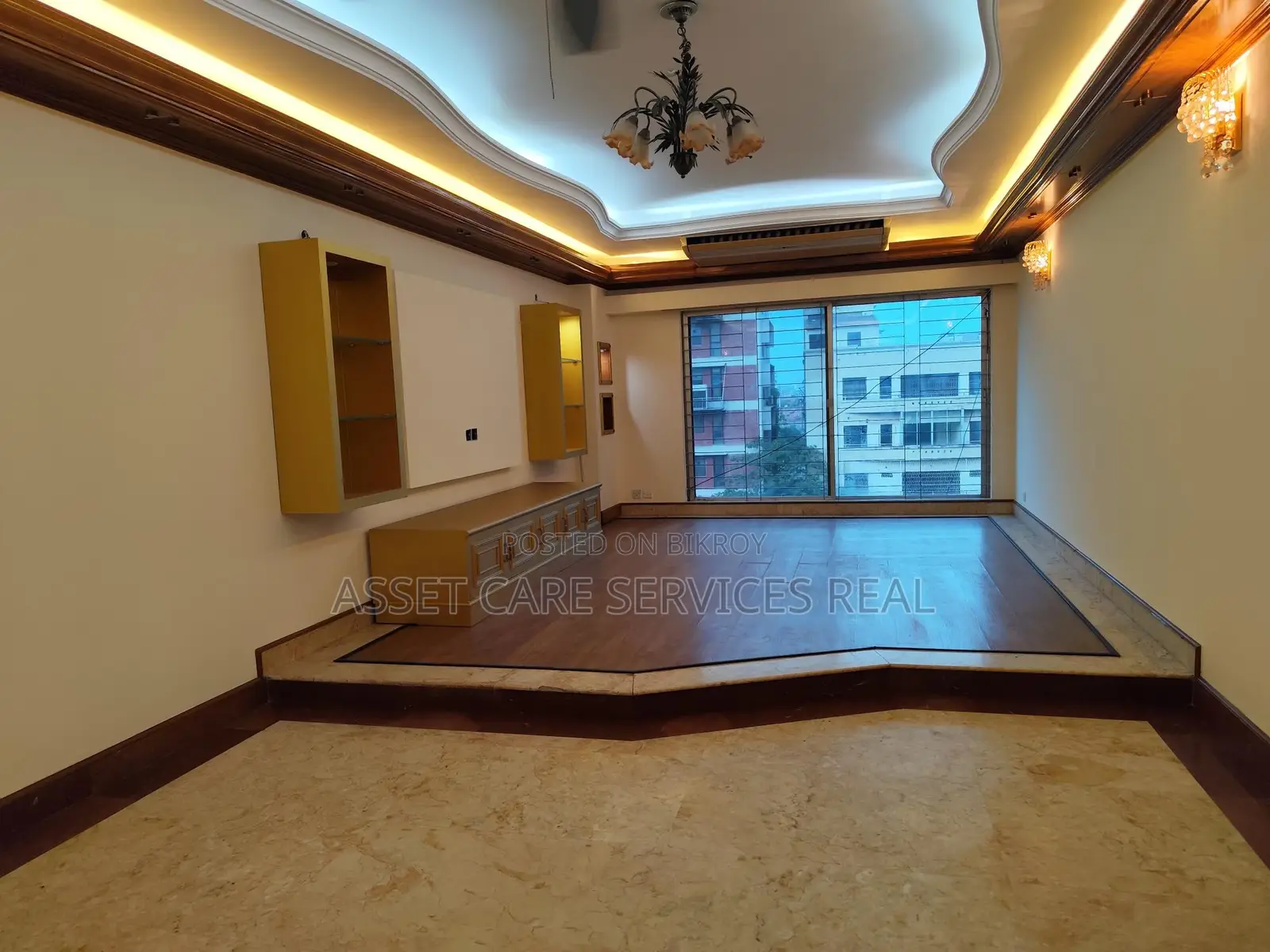 Luxury 5-Bedroom Duplex Apartment for Rent in Baridhara Diplomatic Zone