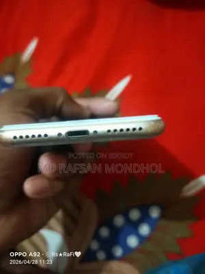 Apple iPhone 8 64gb (Used)