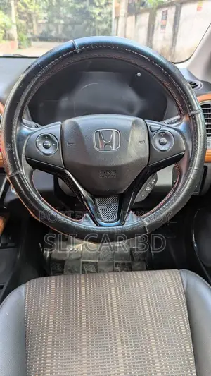 Honda Vezel 2015 Green