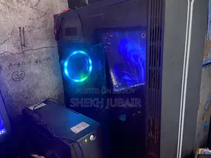 Desktop computer