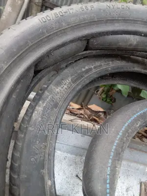Used Discover 125cc tires with tubes