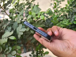 Apple iPhone 15 Plus (Used)
