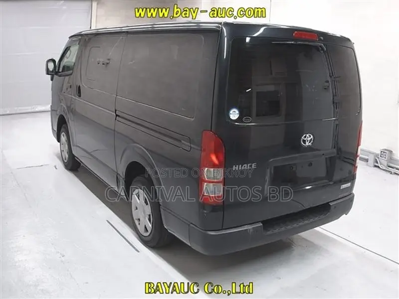 Toyota Hiace GL PACKAGE 2021