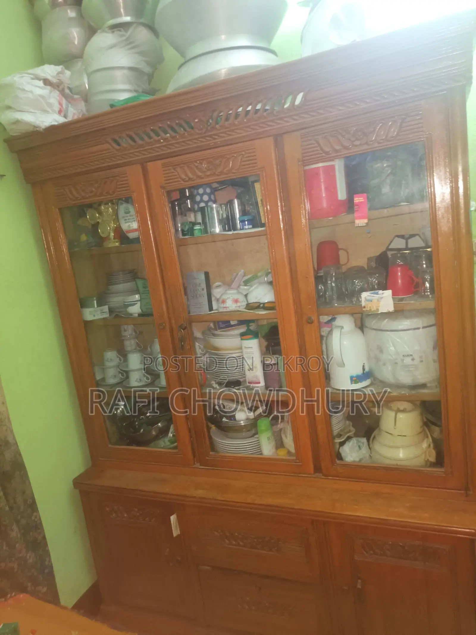 Showcase for Home Decor
