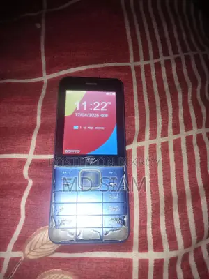 Itel ii5621 (Used)
