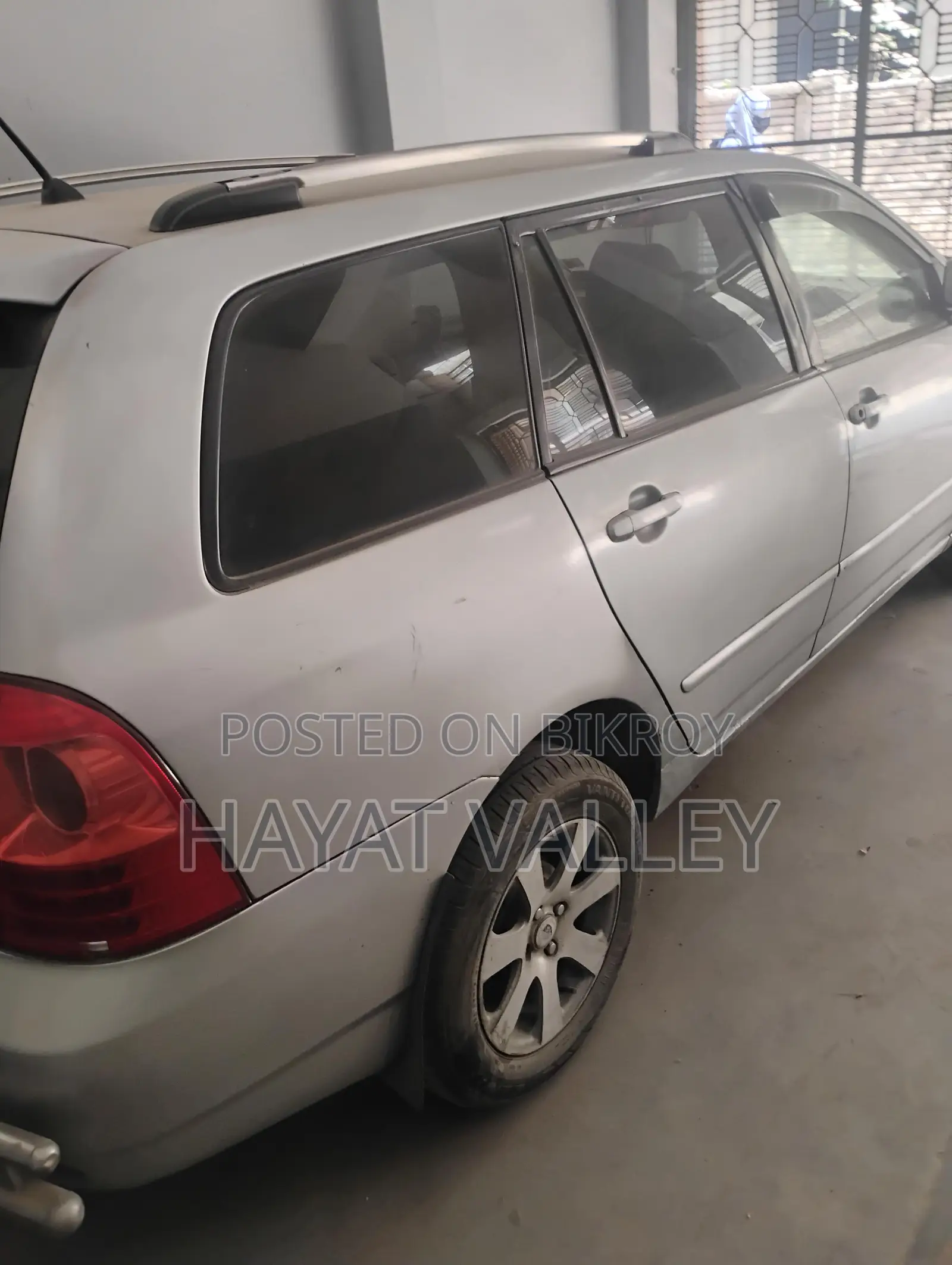 Toyota Fielder 1st hand 2004