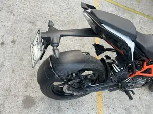 KTM Duke 125 . 2022