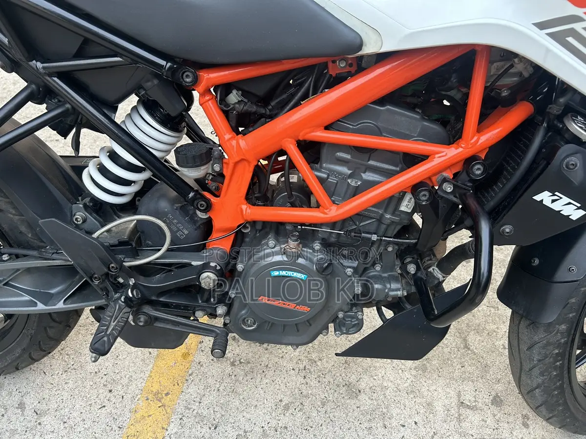 KTM Duke 125 . 2022
