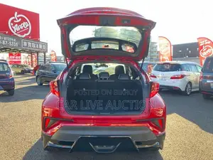 Toyota C-HR Hybrid S package 2021