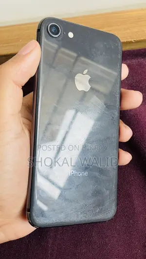 Apple iPhone 8 64 gb (Used)