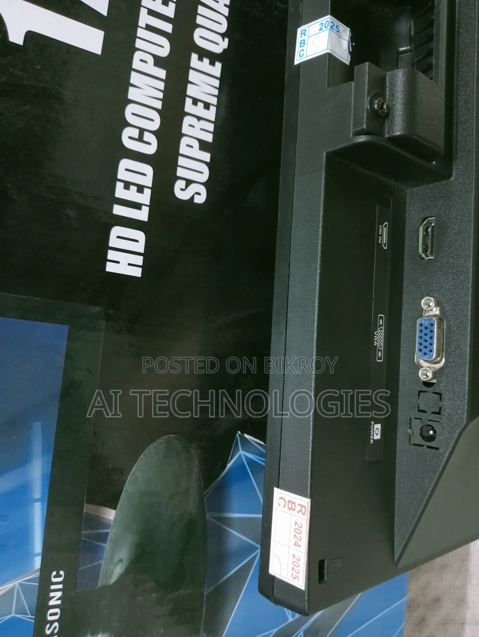 Gigasonic 17inch HD+ Monitor With BOX (HDMI) | Brand New Condition