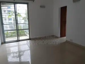 NORTH GULSHAN 4200 SFT 4BED SEMI-FURNISHED FLAT FOR RENT