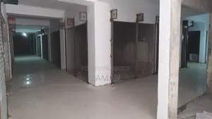 Mouchak Market, 200 Sqf Corner Shop