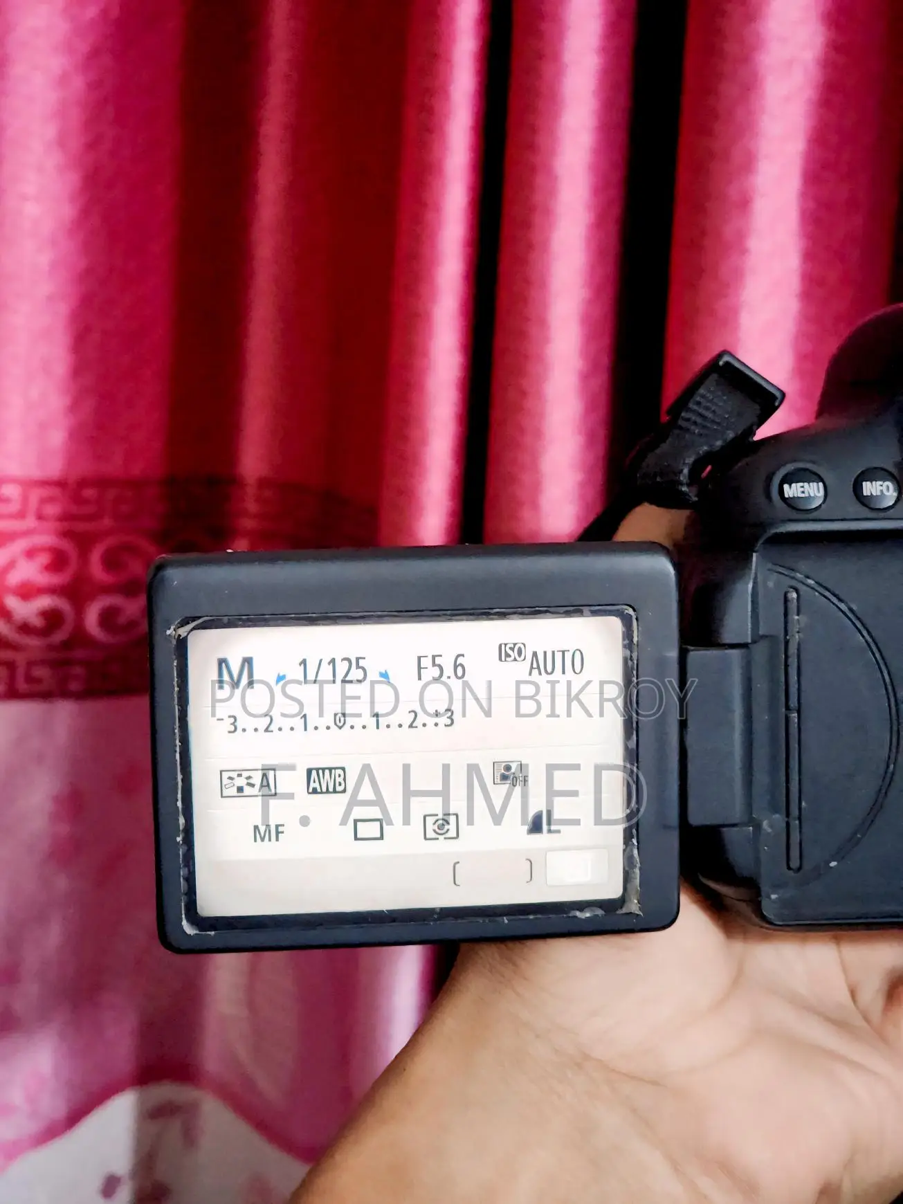 Canon 700d body