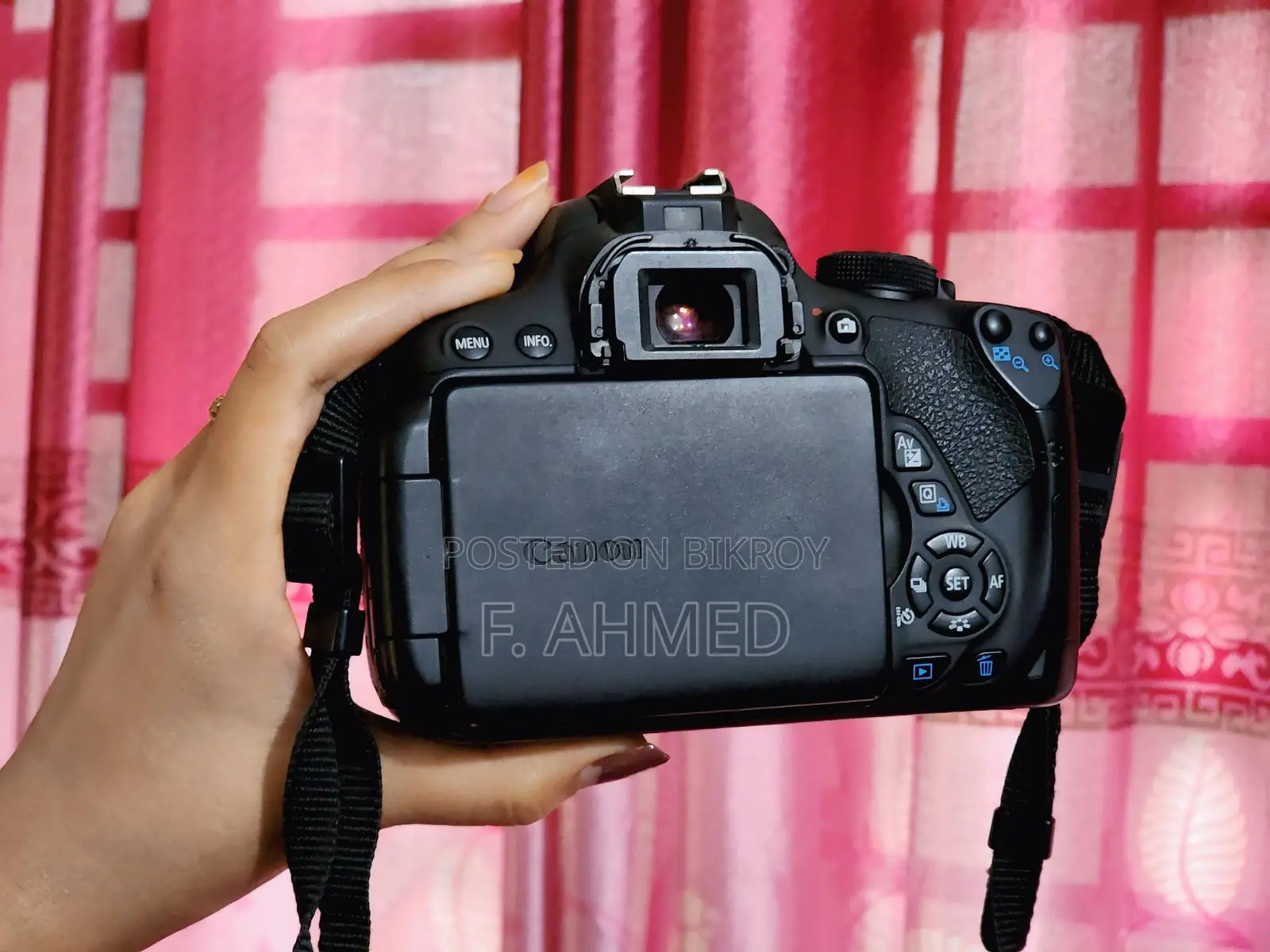 Canon 700d body