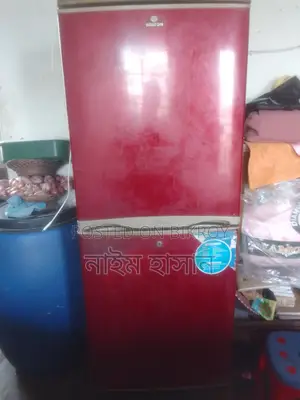 Walton 11,'5 Cft Refrigerator