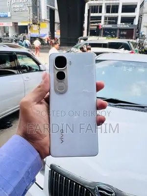 Vivo Y400 (Used)