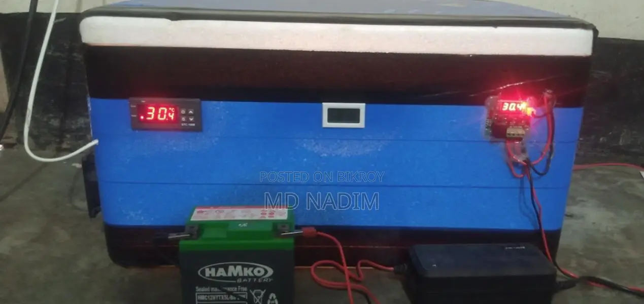 Egg Incubator Machine