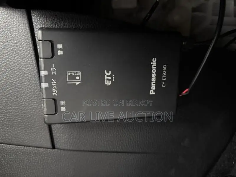 Toyota Noah Hybrid X package 2022
