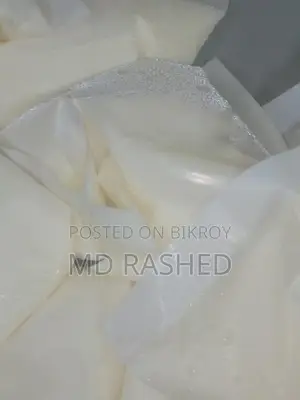 দুধ বিক্রি করা হয়