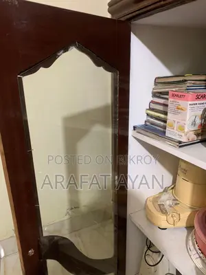 শক্তিশালী এশিয়ান শোকেস