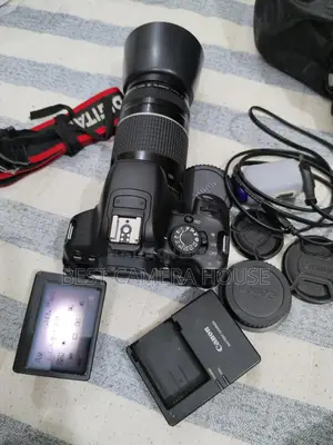 700d+75-300mm zoom (shadow)