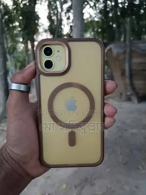 Apple iPhone 11 (Used)