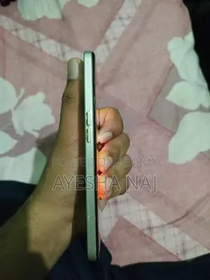 OPPO Reno 8 (Used)