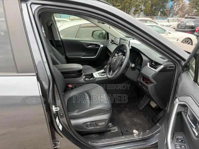 Toyota RAV4 GZ PACKAGE 4WD 2021
