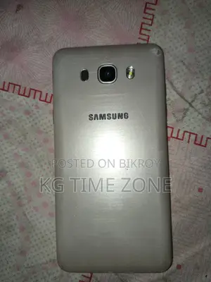 Samsung Galaxy J7 (Used)