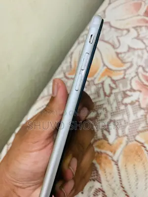 Apple iPhone 6 16 GB White