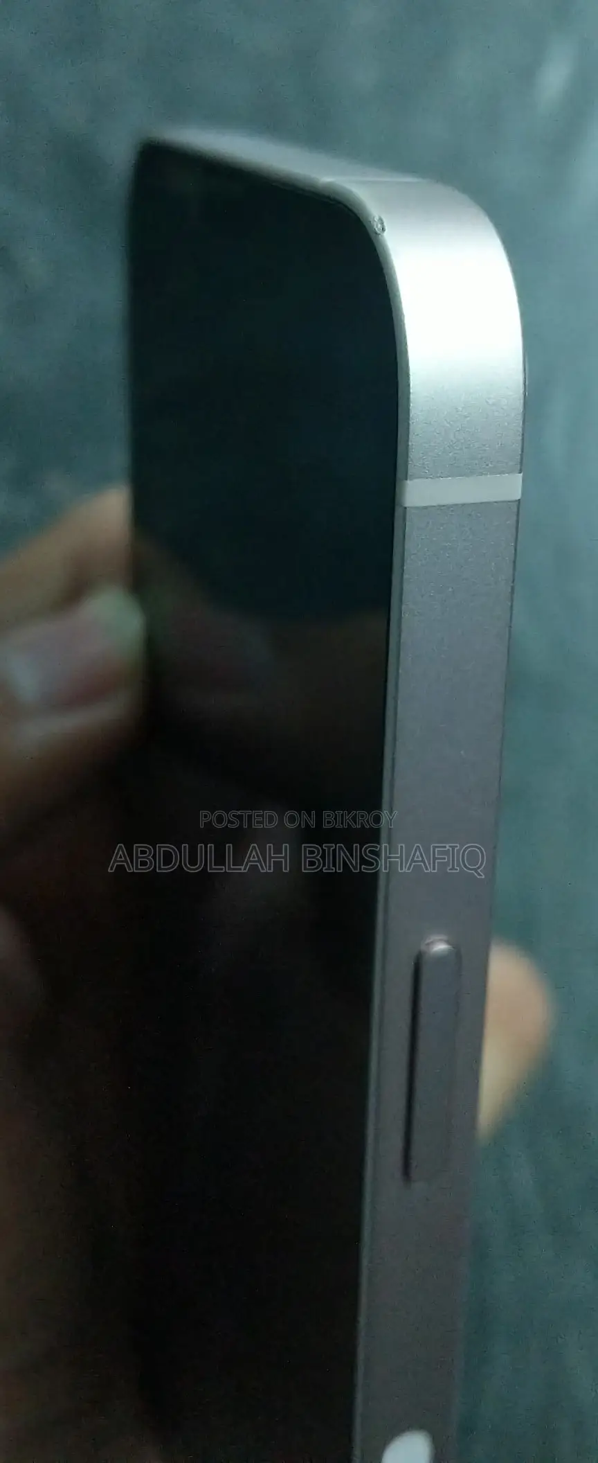 Apple iPhone 13 (Used)