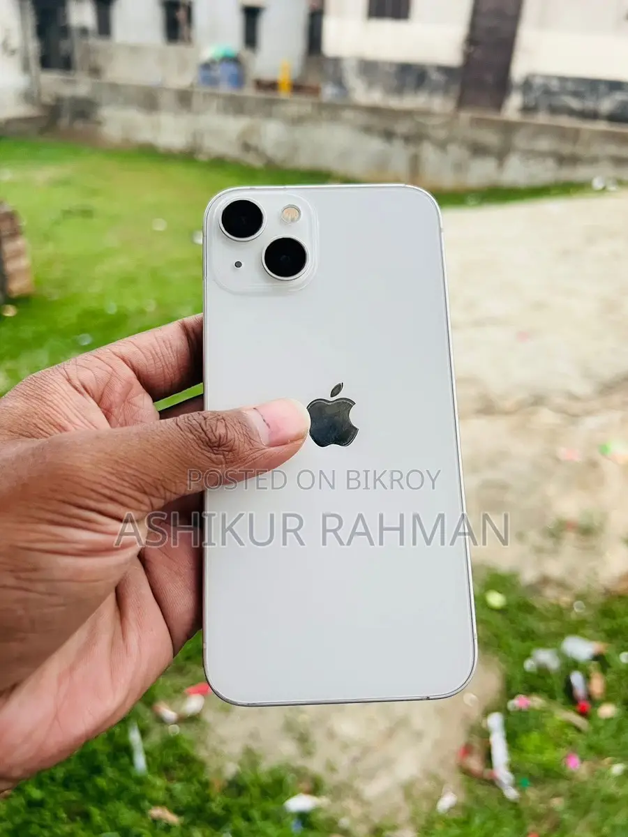 Apple iPhone 13 (Used)