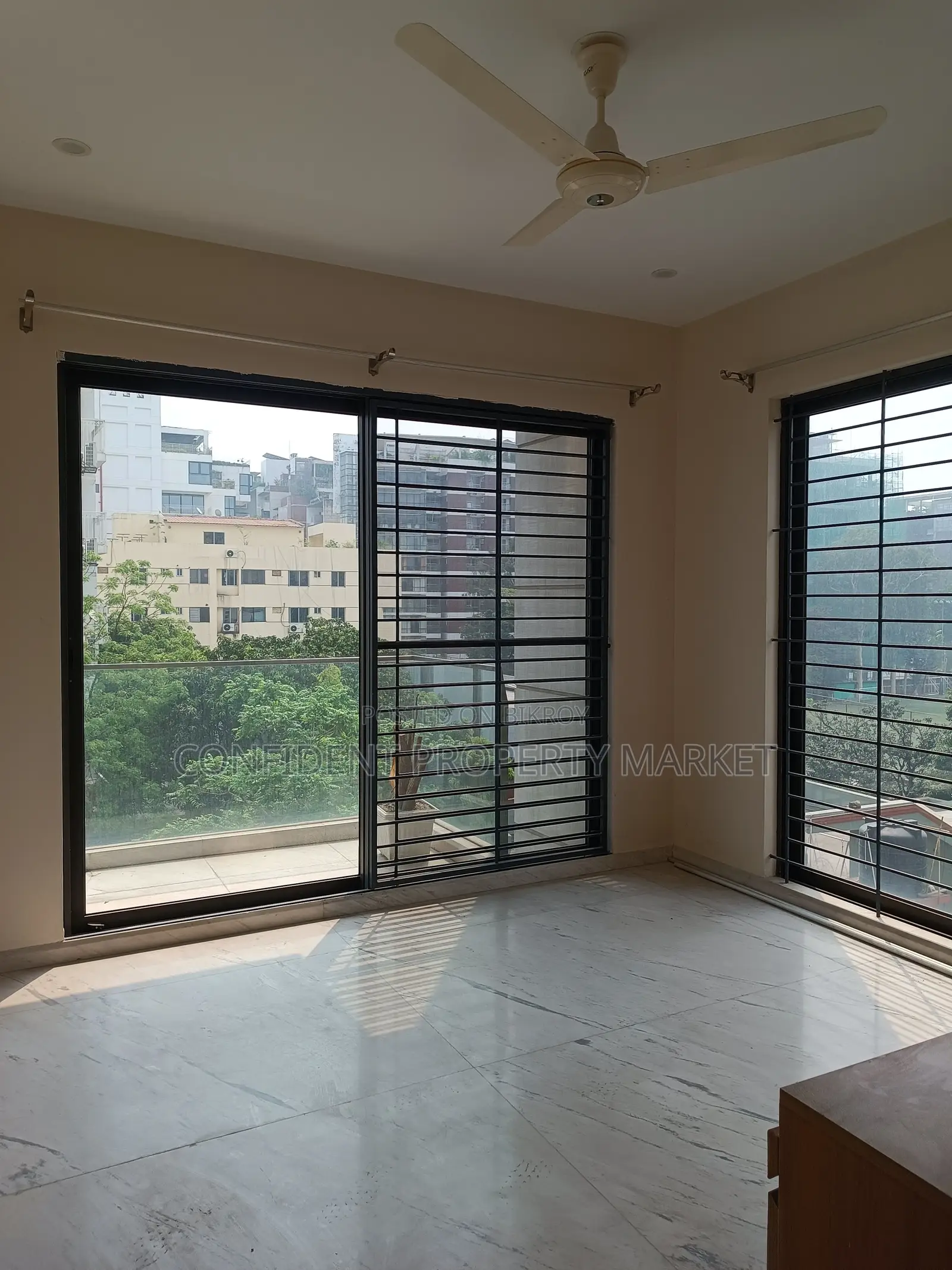 Semi Furnished Flat For Rent In Baridhara D/Z