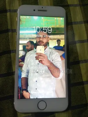 Apple iPhone 7 . (Used)