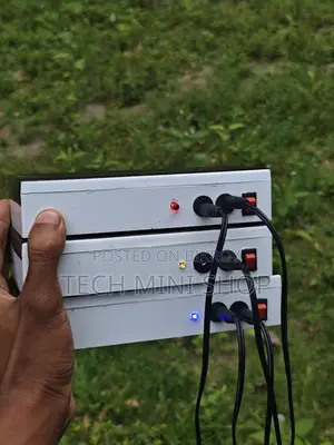Mini Ups