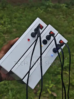 Mini Ups