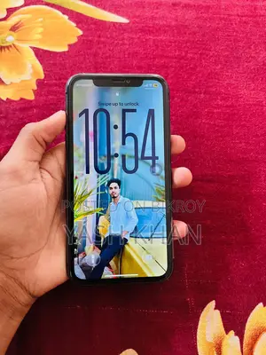 Apple iPhone 11 (Used)