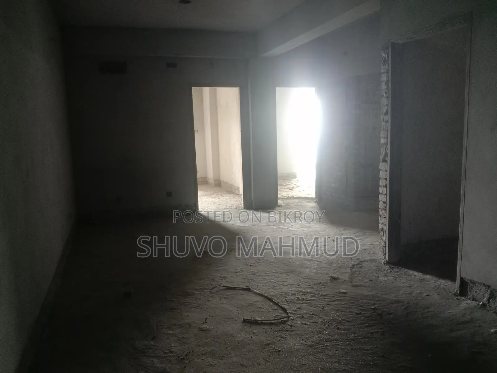 1260 sq ft south-facing flat for sale.