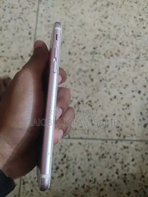 Apple iPhone 6S (Used)