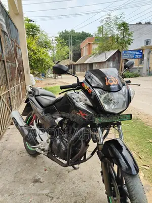 Hero CBZ Xtreme 2012