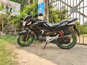 Hero CBZ Xtreme 2012