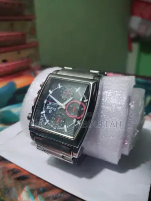 পুরুষদের ঘড়ি