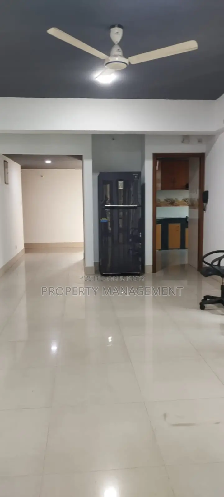 গুলশান-২ এ অফিস স্পেস ভাড়ার জন্য ২৪০০ বর্গফুটের নতুন বিল্ডিং, চমৎকার ভিউ