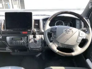 Toyota Hiace Super GL 2021