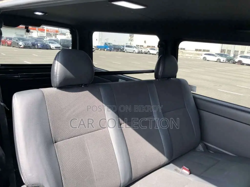 Toyota Hiace Super GL 2021