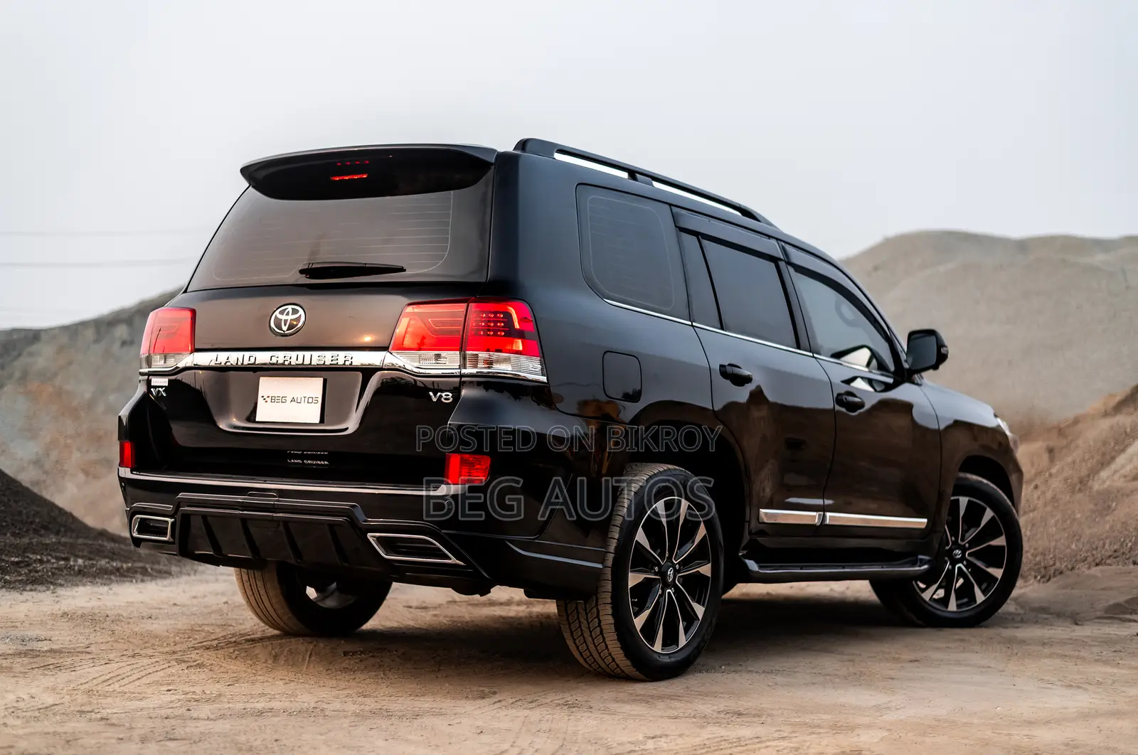 Toyota Land Cruiser Vx-V8 2015
